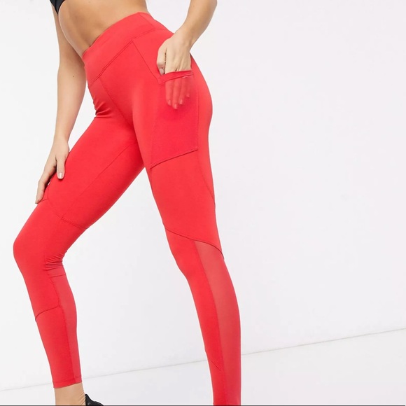 Bum sculpt Leggings - US 6 Size - Cherry with sheer net detail - Picture 4 of 10